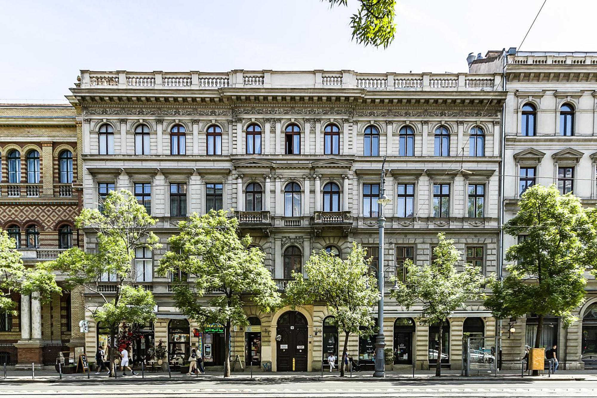 The Museum Living Budapest Budapeste Exterior foto